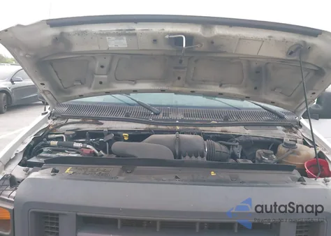 2013 Ford E-150 Commercial из США, поврежденный, VIN 1FTNE1EW1DDA90039